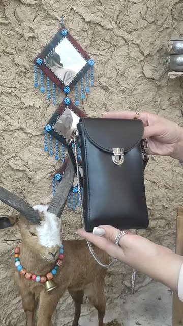 کیف زنانه بند زنجیری چرم گاوی